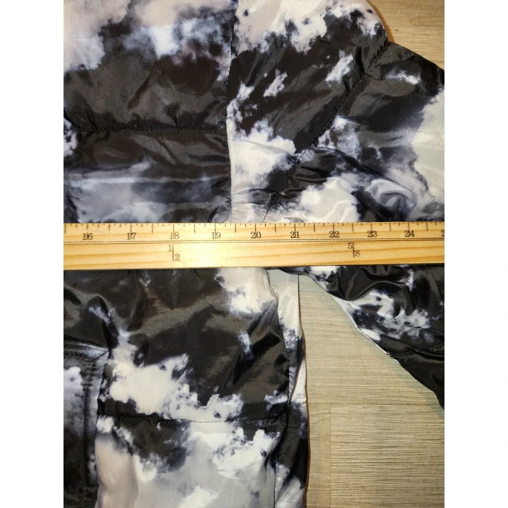 Ashley By 26 International Womens Tie Dye Puffer Jacket Black White Cloud Size M